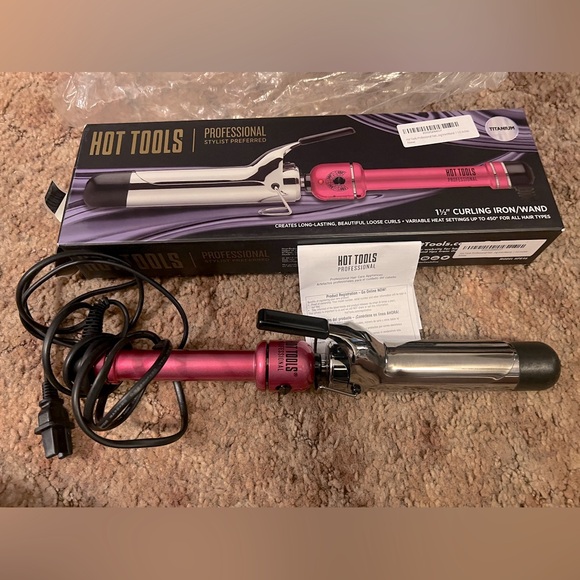 🎀  Hot tools 1 1/2 inch curling iron - Picture 3 of 4